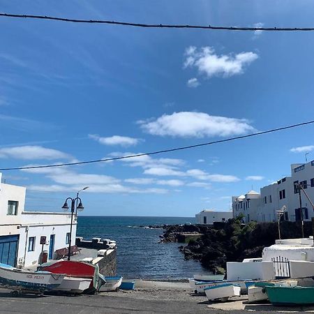 Apartamento Cerca De Las Piscinas Naturales Punta Mujeres Exteriör bild