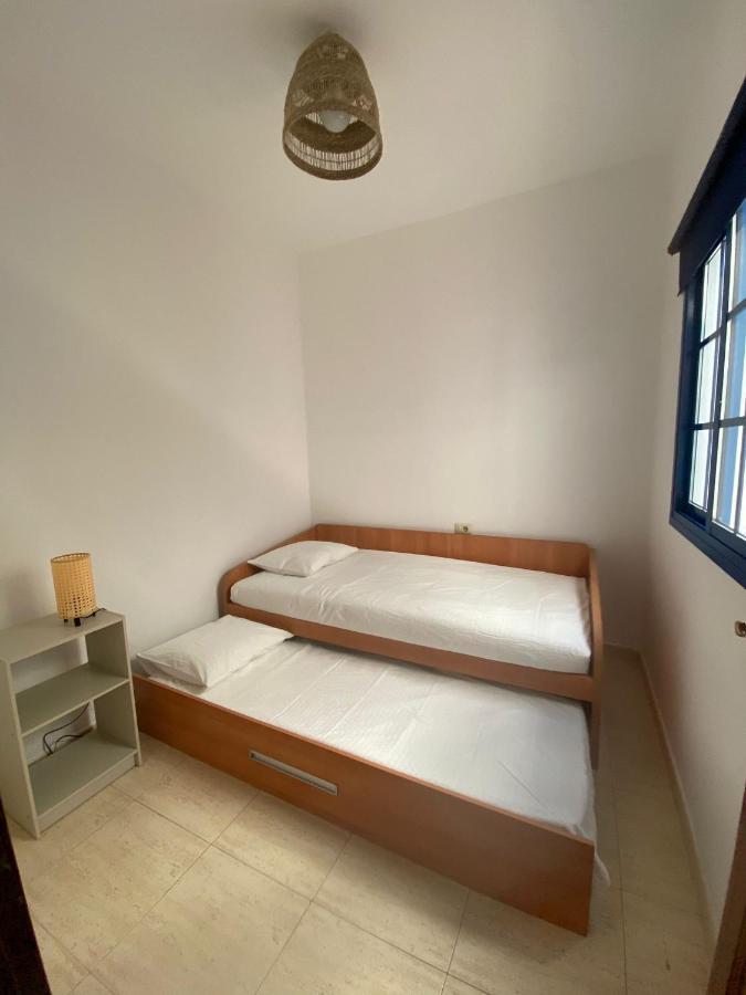 Apartamento Cerca De Las Piscinas Naturales Punta Mujeres Exteriör bild